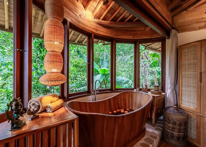 Waterfall Sanctuary 2br Forest * موندوغْ