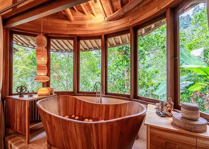 Waterfall Sanctuary 2br Forest *