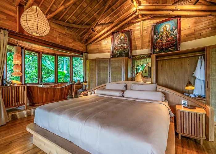 Waterfall Sanctuary 2br Forest Munduk