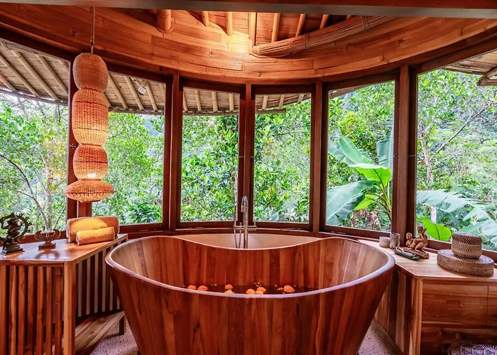 Waterfall Sanctuary 2br Forest موندوغْ